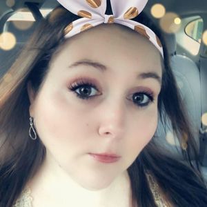 Meet your Posher, Candice